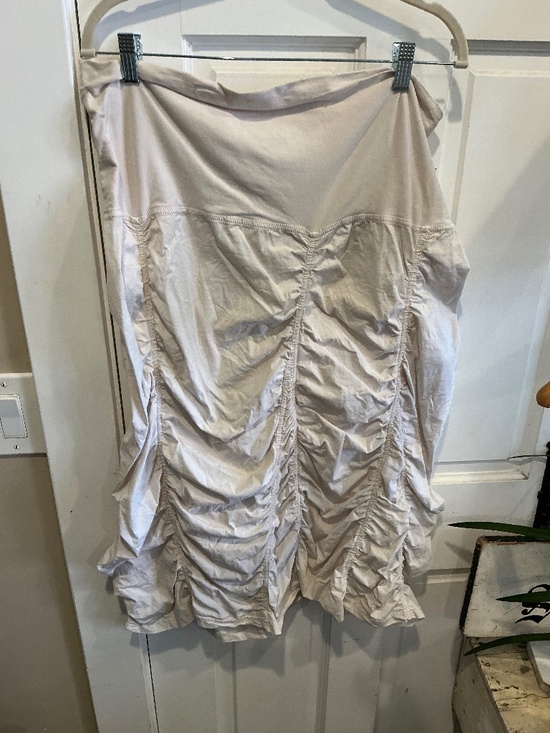 XCVI Dresses & Skirts - XCVI ruched skirt in good condition in size 1x